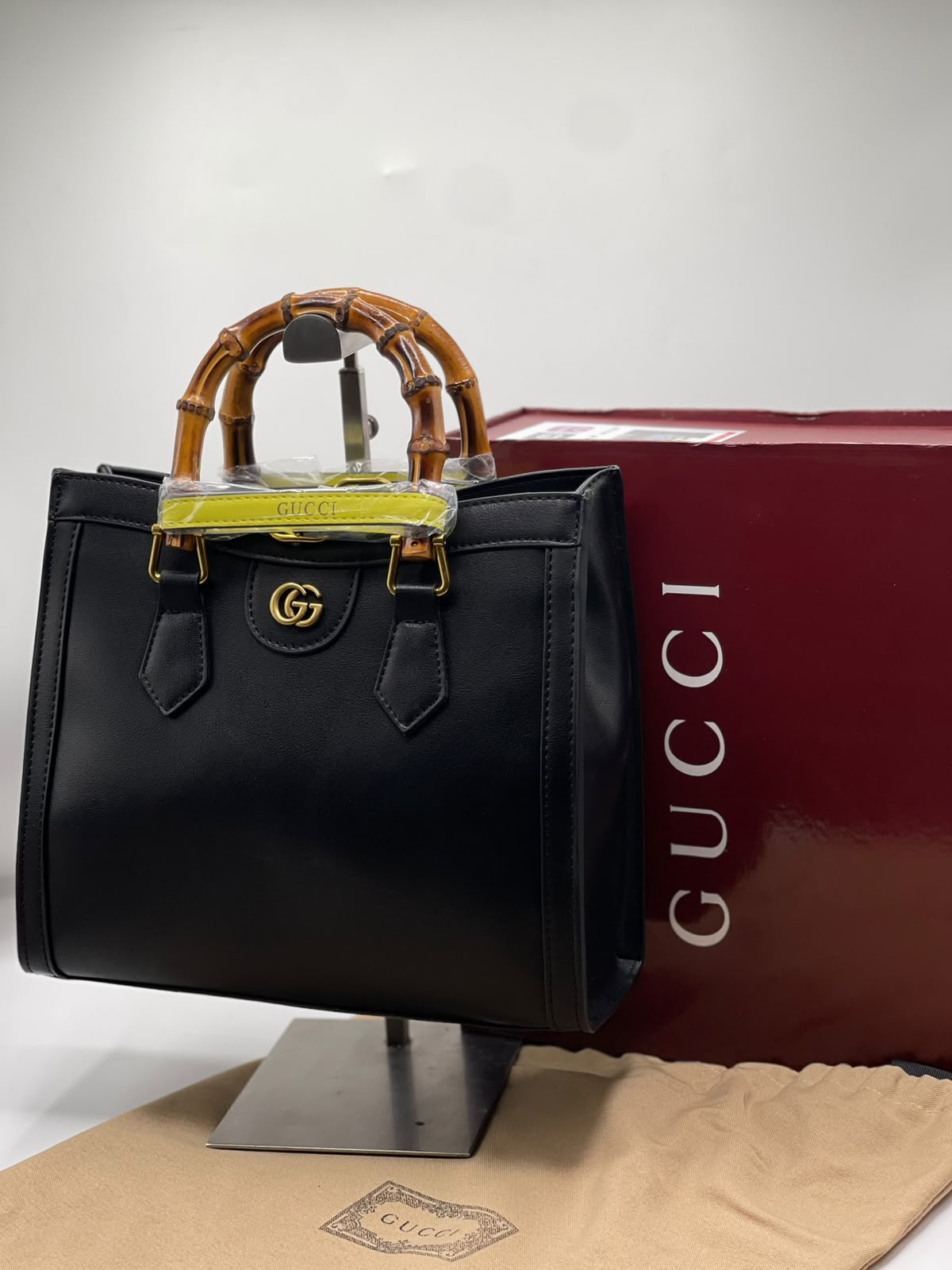 GG Diana Medium Tote